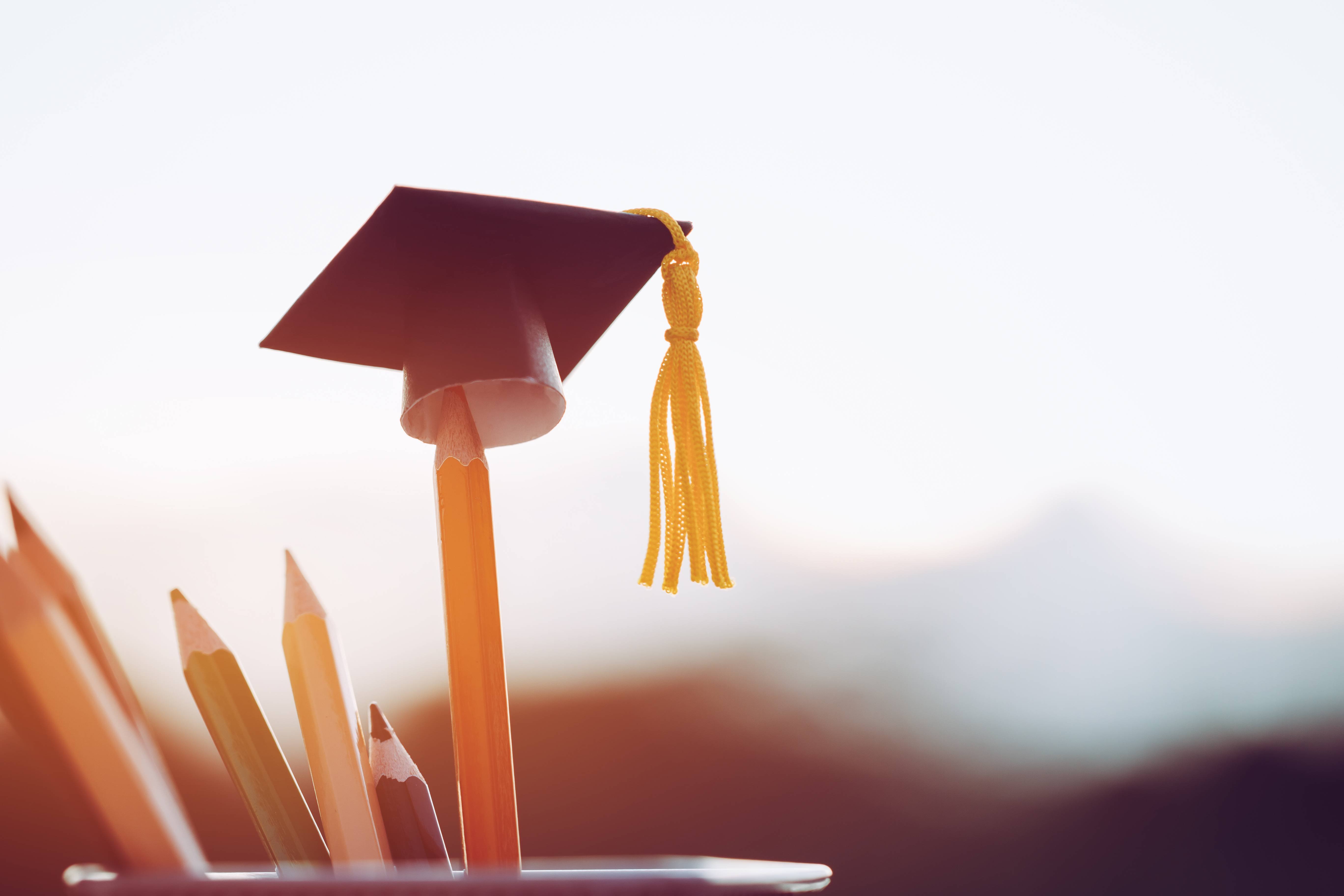「今の仕事を続けながら大学院で学ぶ」という選択肢〜キャリアを止めない学び直し〜